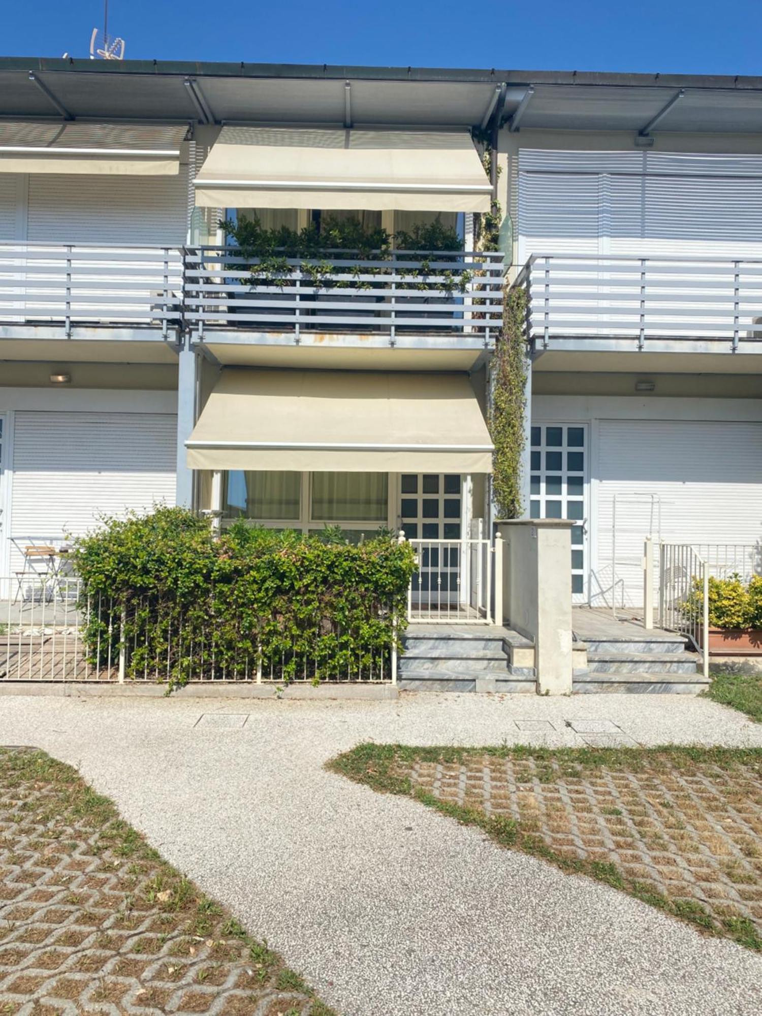 Lta Center Apartment