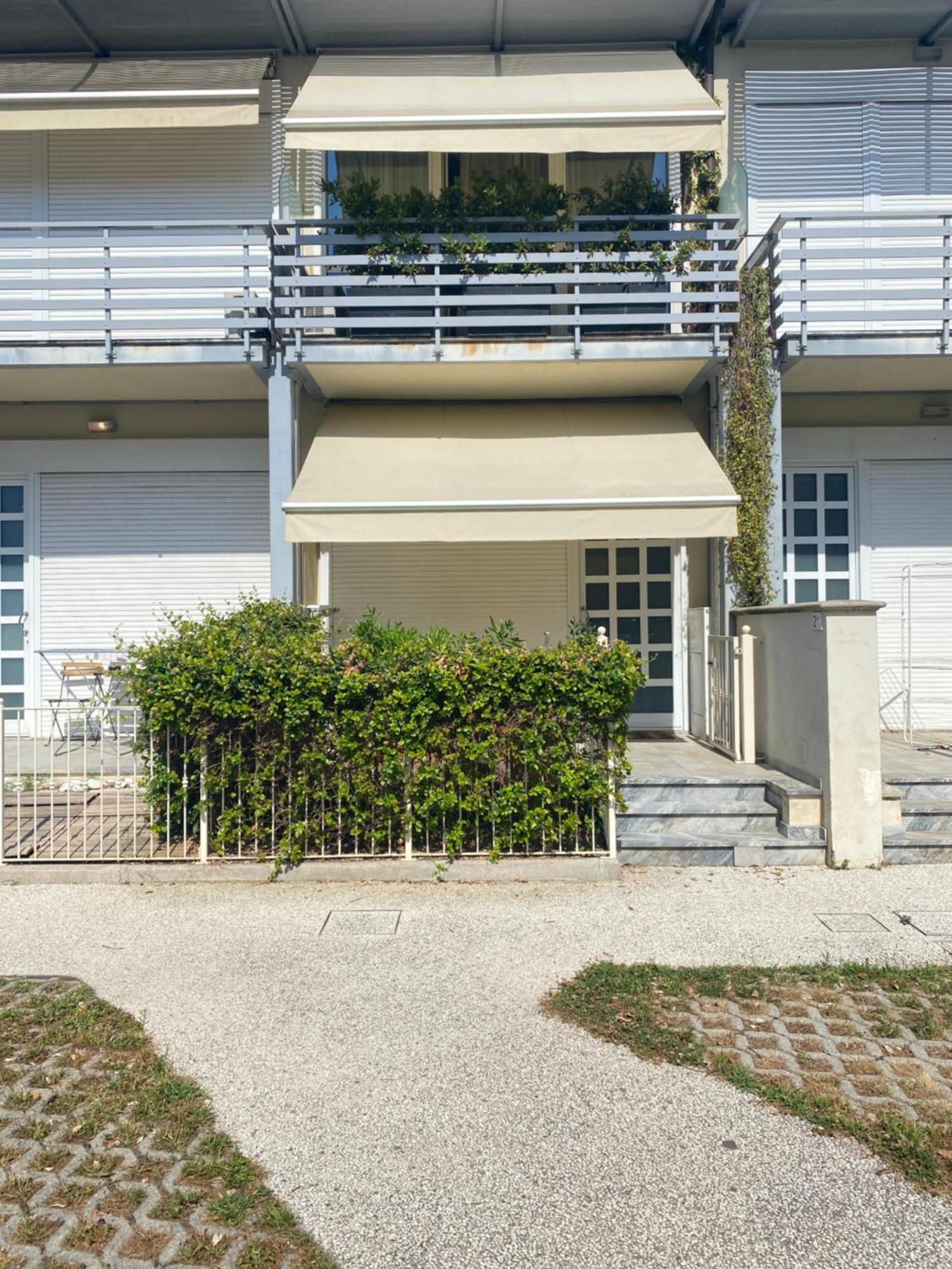 Apartment Lta Center